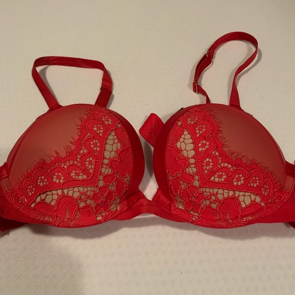 Victoria's Secret Other - Victoria’s Secret Bombshell Bra